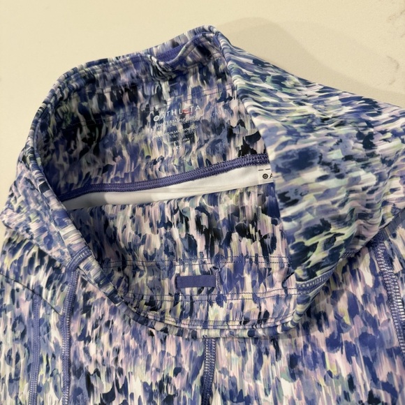 Athleta Ultimate Stash 7” Bike Shorts Women’s XS Flare Abstract Blue Activewear - Picture 4 of 7